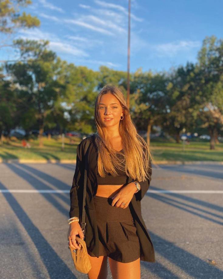 La hermana de Catalina dijo que cerca de la medianoche la señal del celular la ubicó en Pedro Echagüe al 3900, en el barrio Ampliación Keneddy.