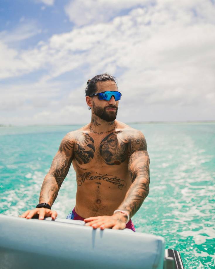 El paisa repetirá así el ‘Medallo en el mapa’ que ya realizó en 2022, con una asistencia de más de 40.000 personas, donde promete volver a convertir al Atanasio Girardot en el epicentro de la música, con una propuesta visual y sonora de proporciones nunca antes vistas en tierra paisa”, según su agencia de comunicaciones, Paola España.