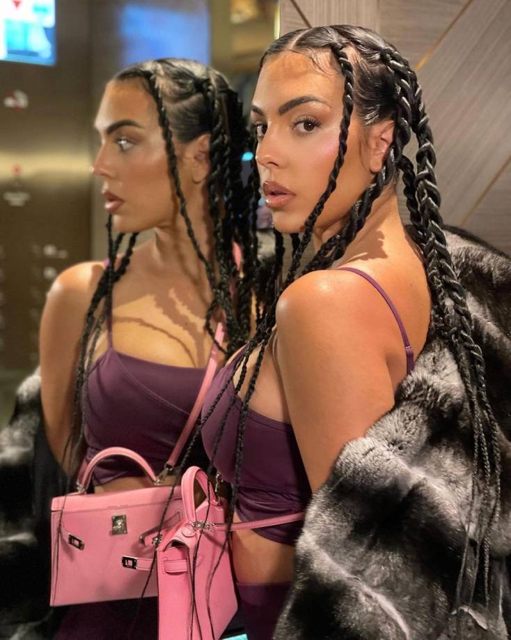 En dicho programa y en otros medios portugueses más, indican que el exjugador del Real Madrid estaría “cansado” de la actitud que adopta Georgina Rodríguez, la cual describen como “alejada de la realidad”, “forzada” y “frívola”.