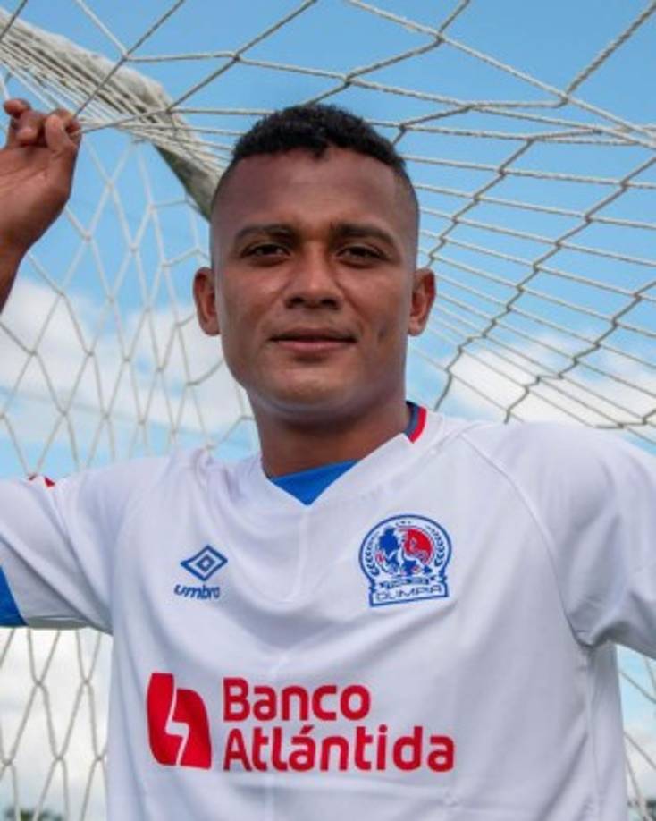 La marca Umbro seguirá vistiendo a los jugadores del León en esta temporada 2020-2021.