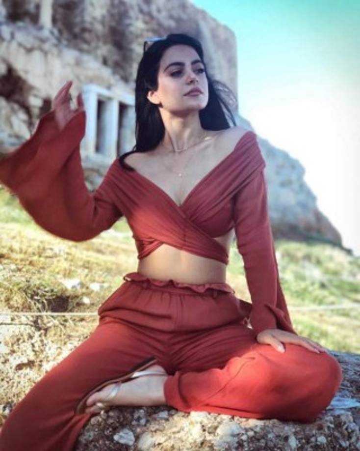 Es mayormente reconocida por interpretar a Isabelle Lightwood en la serie Shadowhunters, además de haber quedado en el segundo lugar del certamen Nuestra Belleza Latina en 2008 y entre las cinco mejores de Model Latina en 2009.