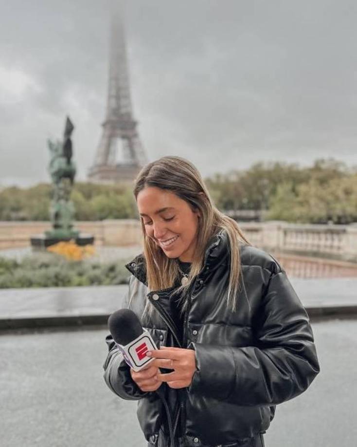 Sofía, por su parte, acostumbrada a ser tan directa y tajante con sus respuestas, aseguró que la crisis que atraviesan es muy normal, pues “cada pareja tiene momentos. Estamos transitando uno más”.