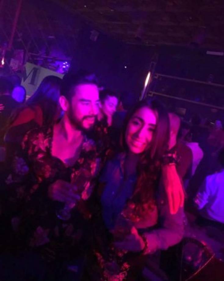 El usuario que se hace llamar Ángel Villalba, colgó esta imagen y se mostró muy conmovido por el deceso de la modelo.