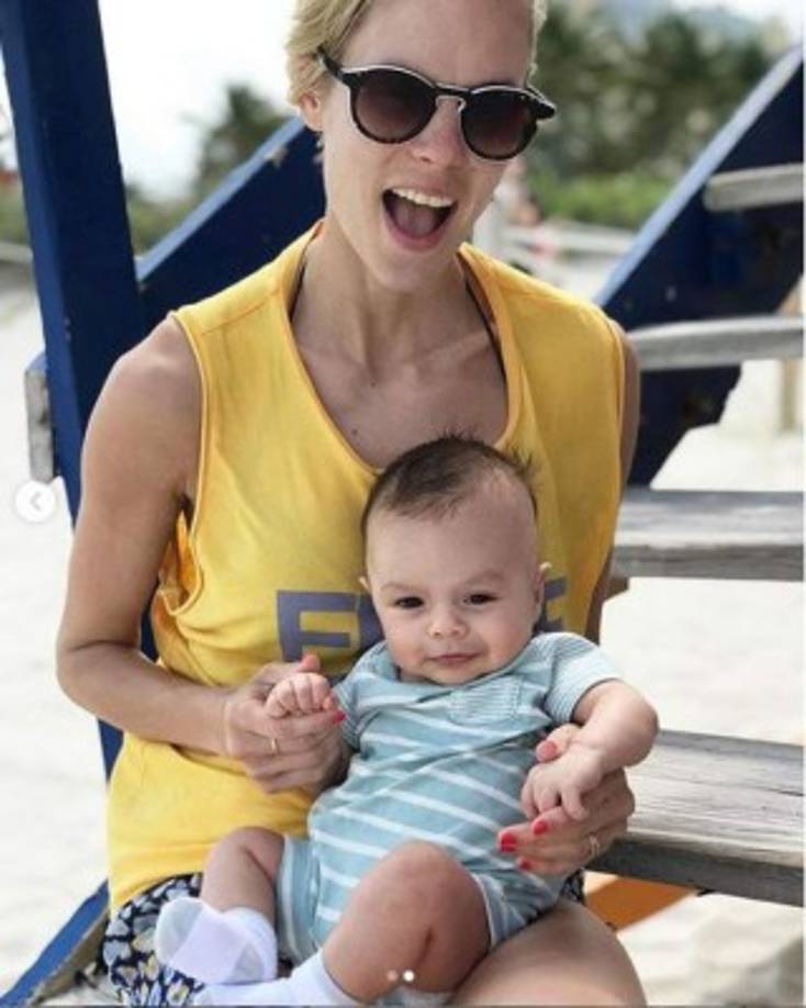 Cruz Campos es un bebé adorable y saludable. Sus orgullosos padres lo presumen en sus cuentas de redes sociales.