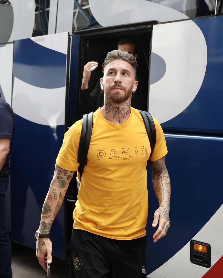 Hasta el momento, Sergio Ramos espera que equipos se interesen en ficharlo para la próxima temporada. Arabia Saudita y sus ganas de hacer crecer el fútbol podría ser un posible destino.