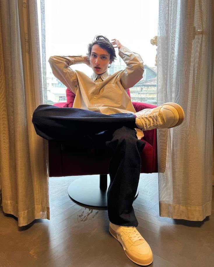 Finn tiene actualmente 19 años y, sin duda, su rostro no ha tenido muchos cambios.