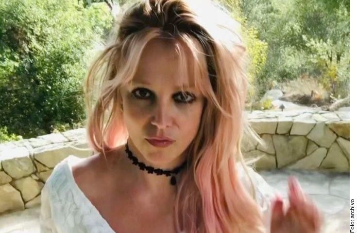 Britney Spears pide a su hermana que deje de nombrarla para vender su libro