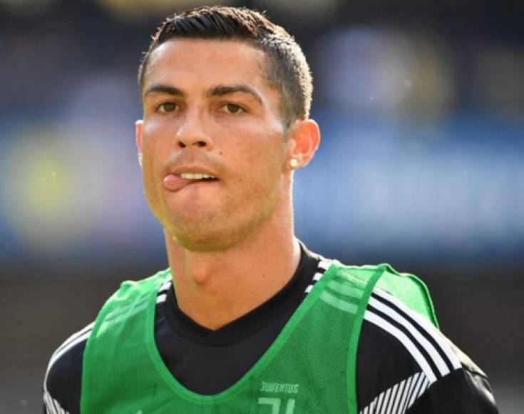 Cristiano Ronaldo: Florentino Pérez aseguró que CR7 se fue del Real Madrid debido a que tenía planeado nuevos retos. Ante la consulta si haría un esfuerzo por hacer regresar al portugués, Florentino dijo: 'Las cosas íntimas no se cuentan', dijo el presidente.