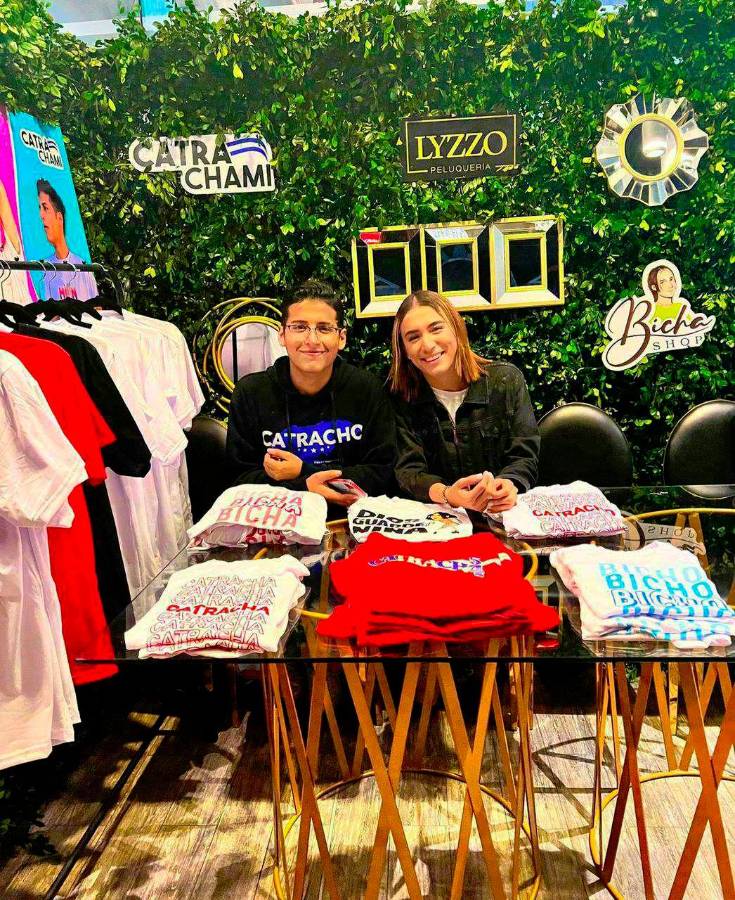 Tiktokers visionan ampliar su marca