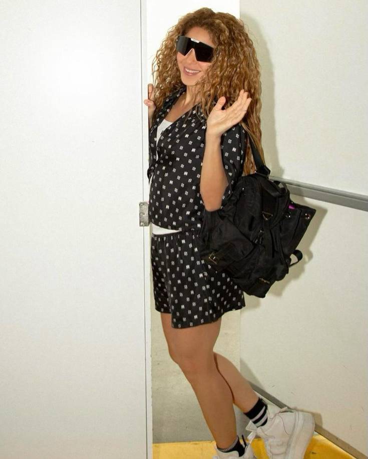 La colombiana pidió que en el recinto donde vaya a celebrar su espectáculo cuente con tres salas: una para maquillaje y vestuario