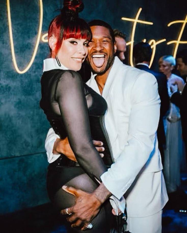Desde el año 2019, Usher se embarcó en un nuevo capítulo en su vida amorosa con Jennifer “Jenn” Goicoechea. Si bien la pareja no está casada actualmente, comparten dos hijos: una hija llamada Sovereign y un hijo llamado Sire Castrello. 