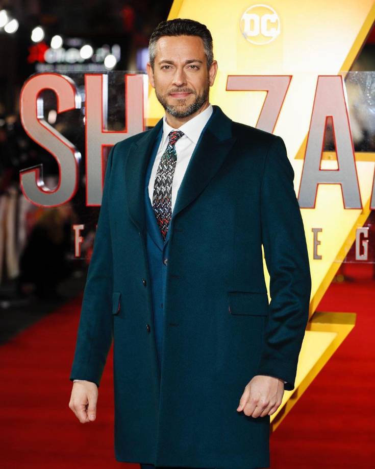 En honor a la nominación al Oscar a la Mejor Canción Original, Levi y Moore interpretaron “I See the Light” de la película Enredados en la 83ª edición de los Premios de la Academia en 2011.