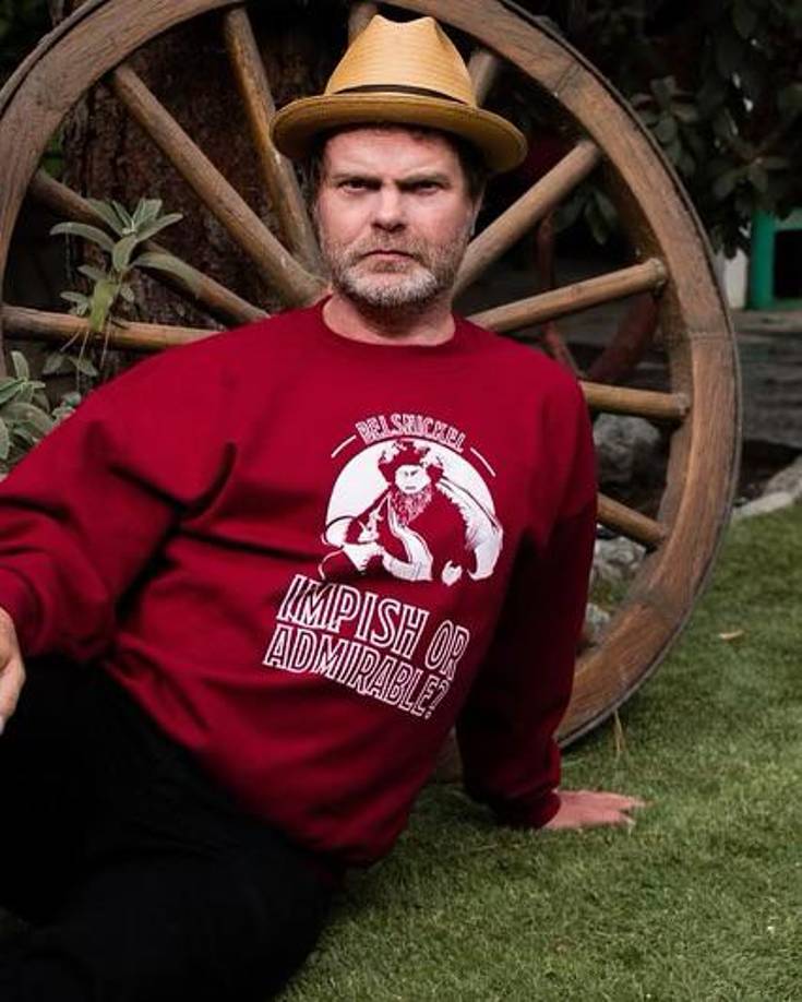 A pesar de la considerable pérdida material, <b>Rainn Wilson </b>mantuvo una actitud notablemente positiva y resiliente. En una publicación previa del 11 de diciembre, señaló que <b>su casa había “casi ardido por completo” durante el incendio</b>, pero se consideraba “uno de los más afortunados del Condado de Ventura”.