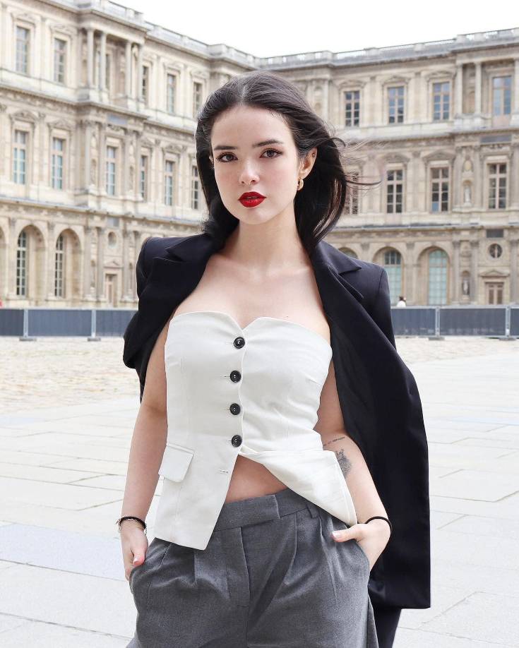 Según se sabe, la joven que fue señalada por, presuntamente, tener una aventura con Cruz Martínez, es originaria de Venezuela.