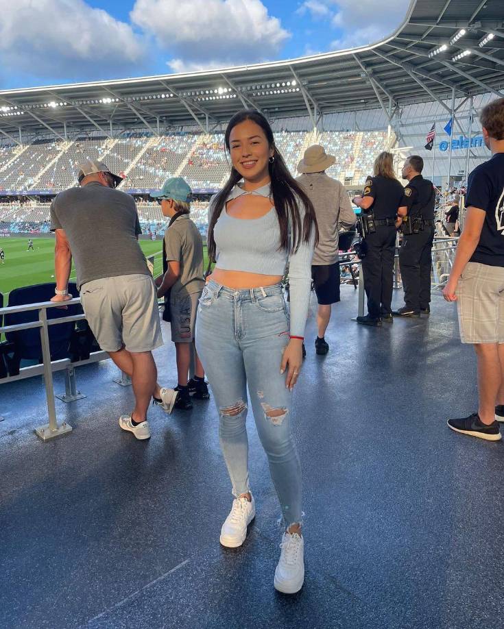 Daniella cuenta con 23 años de edad y ha sido conquistada por el destacado jugador Kervin Arriaga.