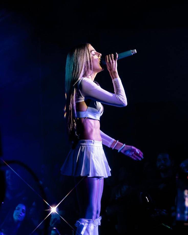 En su cuenta oficial de Instagram, Corina Smith cuenta con más de 2.6 millones de seguidores.