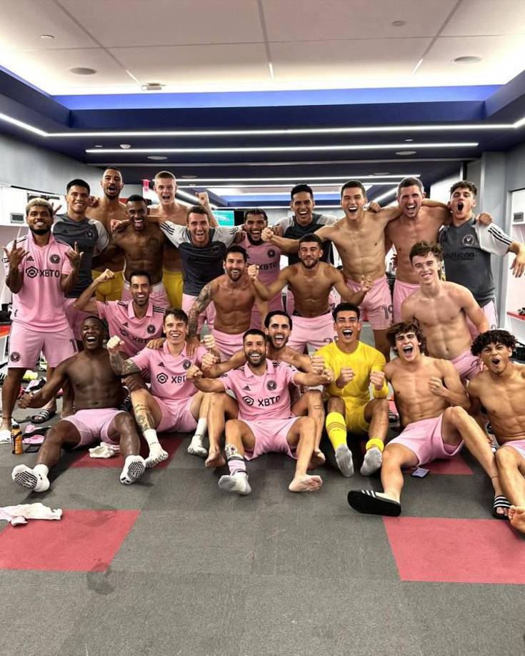 Así festejó la plantilla de las “Garzas” tras el dramático pase a los cuartos de final.