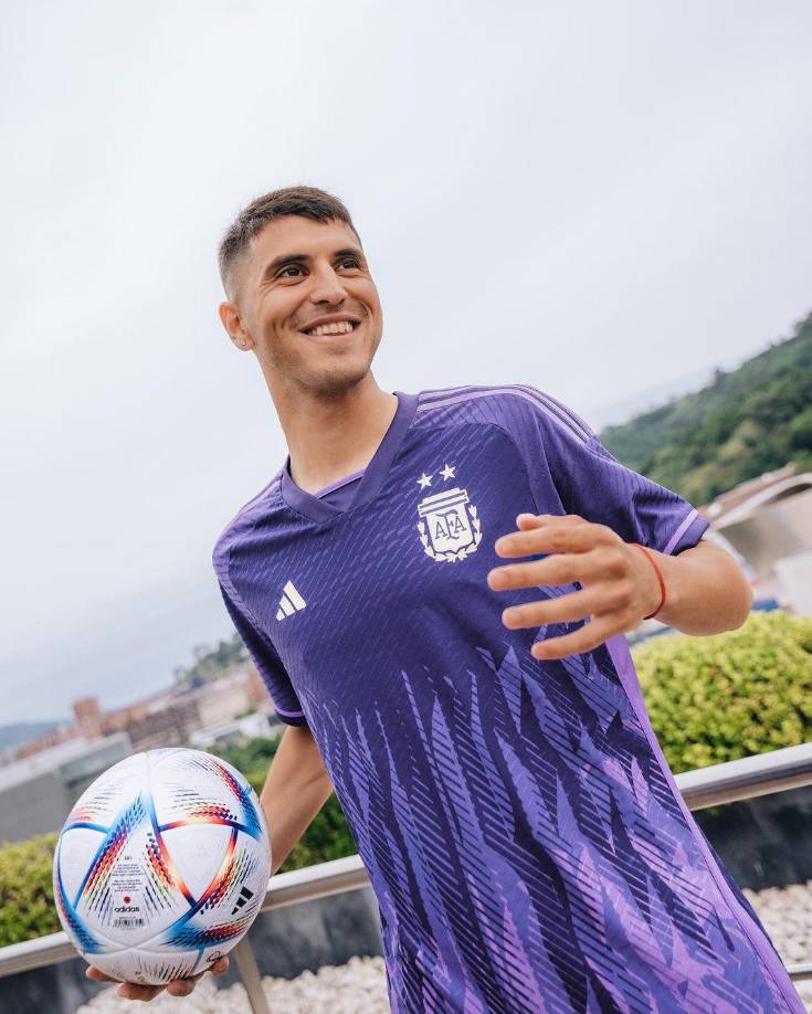 Exequiel Palacios llevará el número 14.