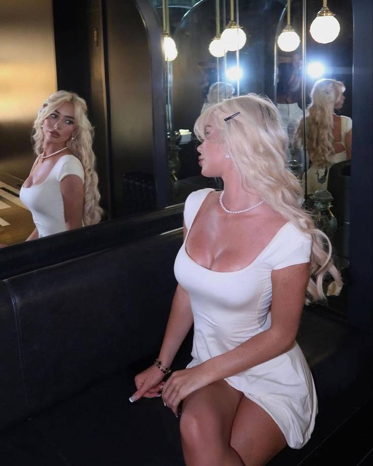 La joven lo sorprendió a Mount a la salida de un entrenamiento en las puertas del predio del Chelsea y ahí el futbolista la bloqueó de su teléfono. “Debes disculparte o desbloquearás un nuevo personaje: Devil Baby (Bebe del diablo)”, le escribió a Mason desde uno de los 21 números que fue cambiando según informó The Sun.