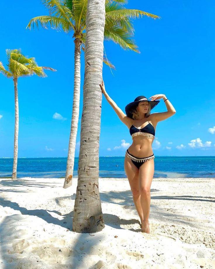 Carmen Villalobos es una actriz colombiana conocida por sus papeles protagónicos en producciones como “Sin senos no hay paraíso”, ‘El final del paraíso”, “Hasta que la plata nos separe”, entre otras. 