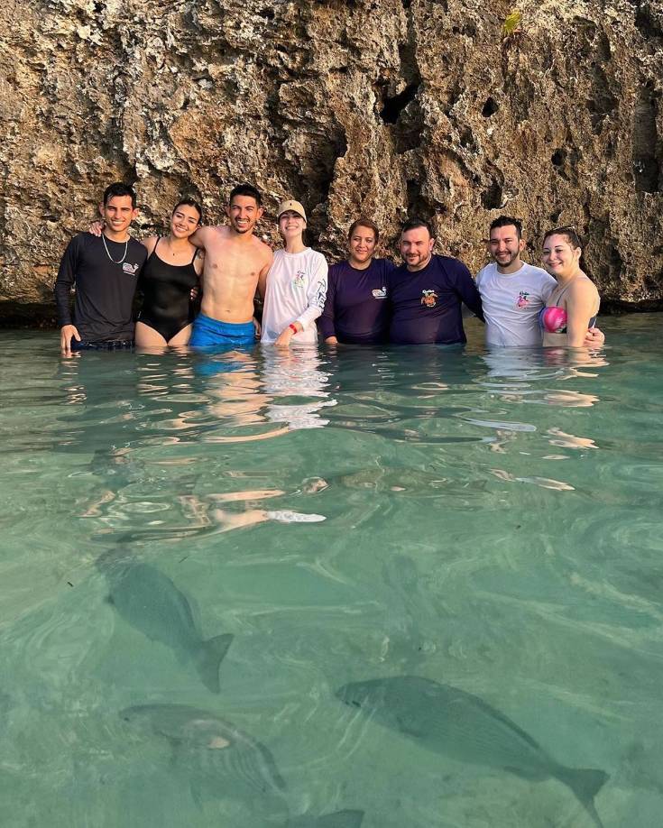 Jonathan Rubio disfrutó las vacaciones en Roatán acompañado también por su familia.