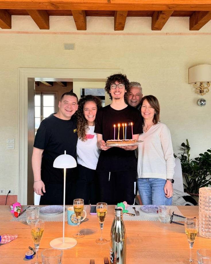 El exfutbolista y su familia estuvieron secuestrados durante 40 minutos mientras. El robo se produjo mientras el exfutbolista y su familia miraban en la televisión el partido entre Italia y España de la Eurocopa-2024.