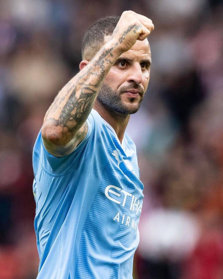 “Debería ser un momento de gran alegría y emoción. En cambio, está luchando mucho con las consecuencias de su último escándalo sexual”, reveló una fuente al medio mencionado.