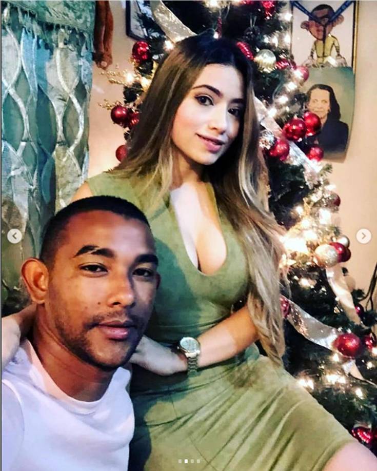 José Mendoza, portero suplente del Olimpia, y su bella novia Abigaille Euceda.