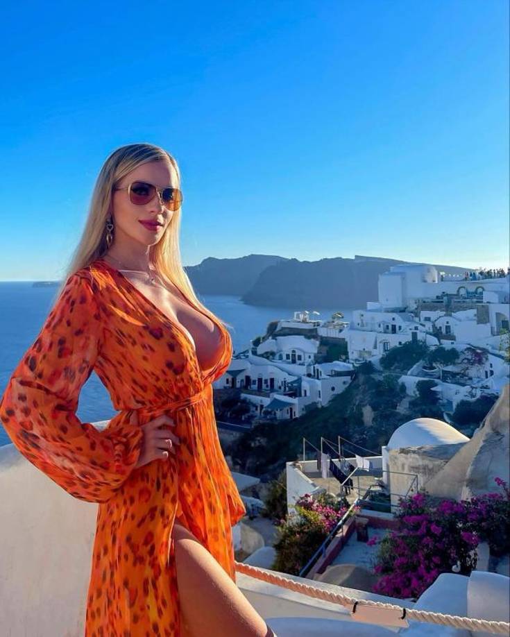 Ahora, la modelo se vio nuevamente involucrada en una nueva “polémica”, ya que exhibió a un futbolista de la Liga MX. 