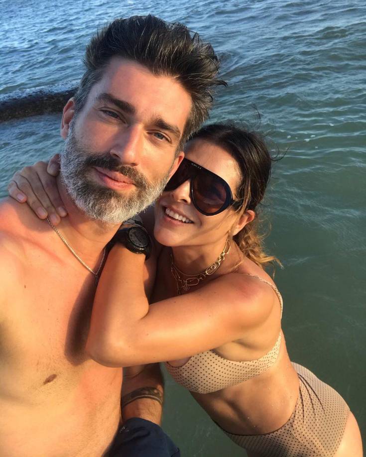 En los últimos meses, Grettell Valdez también ha enfrentado rumores de un posible divorcio, sin embargo, la estrella de telenovelas no ha querido confirmar ni desmentir esas habladurías. 