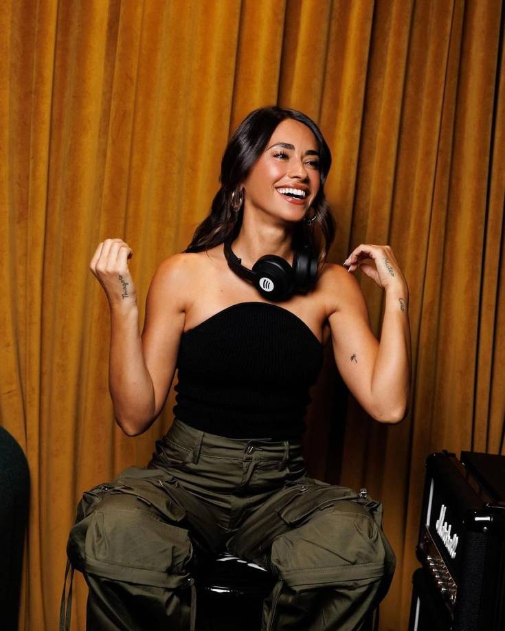 Para Antonela Roccuzzo, influenciadora argentina y esposa de Lionel Messi, la música es una forma de transformar su rutina. 