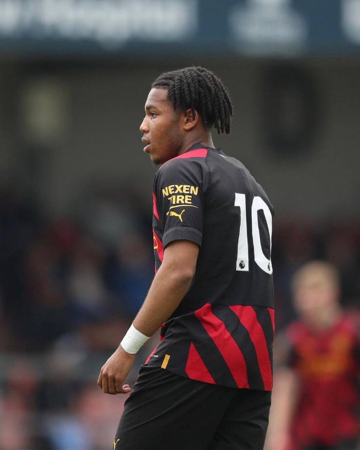 “No sé ni qué decir. Empecé a intentar adaptarme al juego y luego llegó el momento y aproveché la oportunidad. No sabía qué hacer para festejar”, confesó Hamilton tras su primer gol.