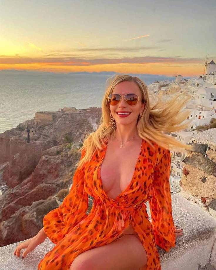 Sin embargo, todo eso quedó en especulaciones y más adelante la modelo respondería a toda la polémica que se generó con la publicación y la difusión de la noticia a través de varios portales mexicanos.