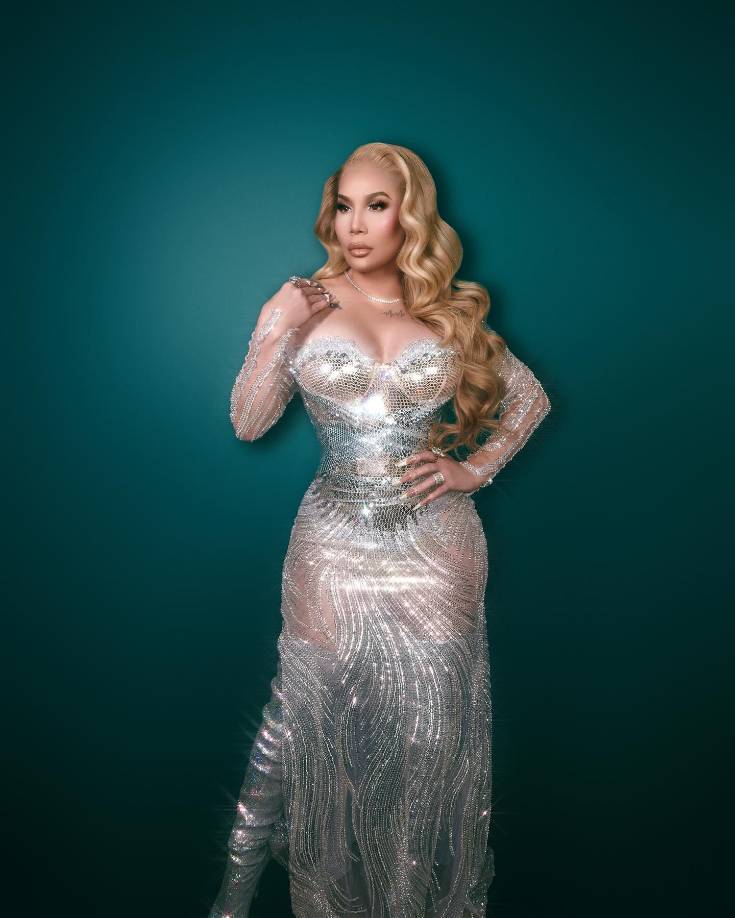 La Caballota ha tenido una tremenda evolución tanto física como artísiticamente, ya que, cuando inició, era delgada y sin operaciones estéticas, tenía un estilo “tomboy” y ahora es toda una dama elegante, madre de familia y con múltilples tatuajes. Sin embargo, su esencia de líder sigue intacta y se siente orgullosa de haber sido la guerrera que abrió las puertas a las mujeres en este ritmo musical. 