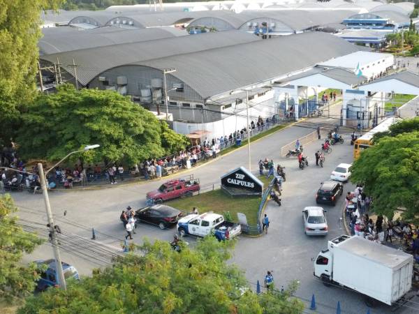 Algunas plantas han reducido personal.