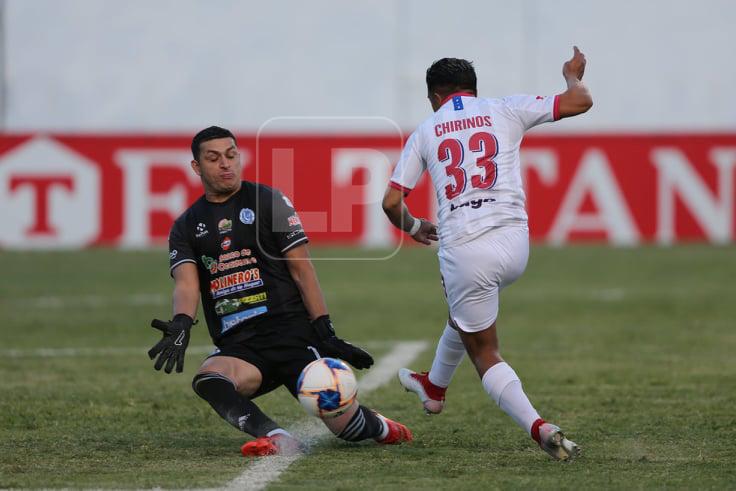 Michaell Chirinos falló un mano a mano ante Harold Fonseca.