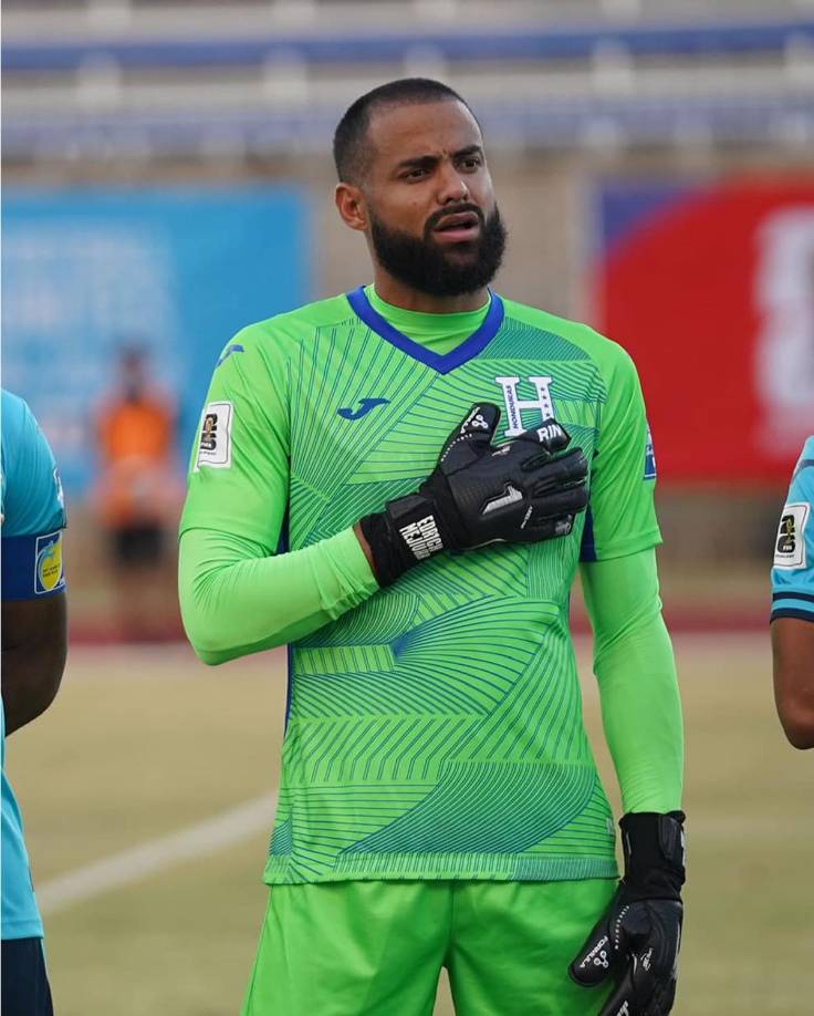 PORTERO - Edrick Menjívar es el portero titular de la Selección de Honduras ante Ecuador. Luis ‘Buba‘ López no estará para este partido ante los ecuatorianos.