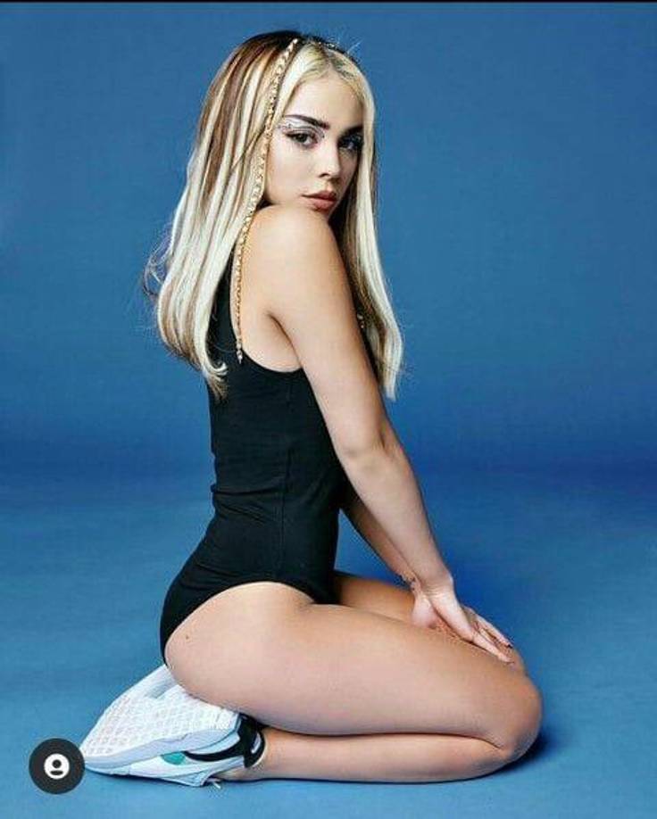 con respecto a las especulaciones sobre la multa, Danna Paola afirmó: “Ya lo leí, pero no me han multado, pero igualmente no me arrepiento de nada, al final creo que siempre es buscar errores, ¿no? Yo la verdad creo que lo canté muy bien, con mucho orgullo, con amor. Mi interpretación vino desde interpretar cada cosa que dice la letra del himno, que es precioso, obviamente la composición, los semitonos, todo lo hice bien, y eso es algo que me enorgullece mucho, ya si le quieren buscar ahí errores, lo que sea, pues que me multen”. 