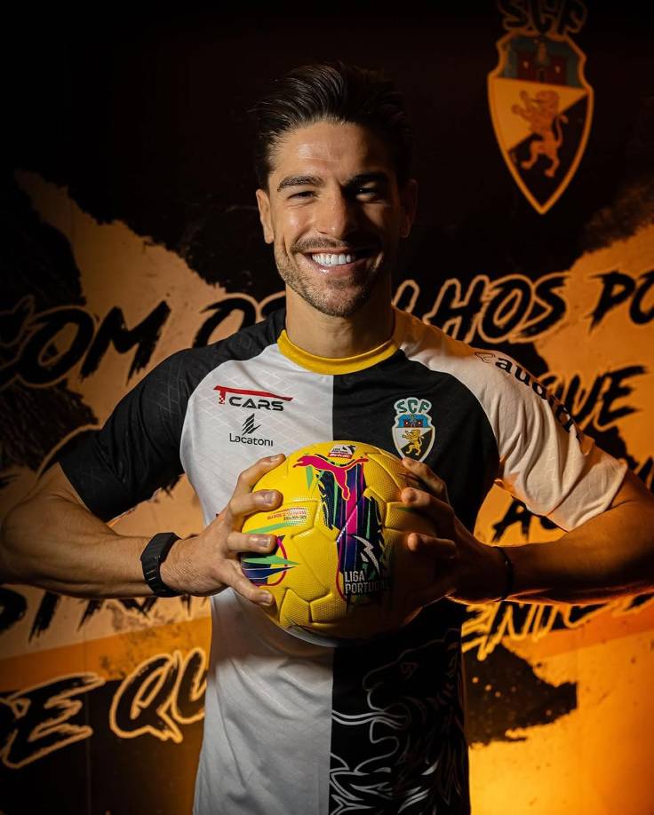 Tomás Ribeiro ha dejado el Vitória SC (ubicado en Guimarães, distrito de Braga) y ha sido presentado por el Farense de la ciudad de Faro, en la región del Algarve.