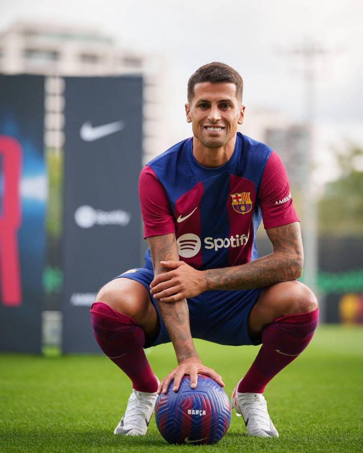 2. Joâo Cancelo