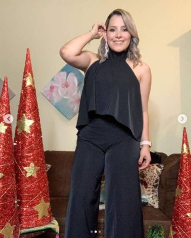 La presentadora Tanya Rodríguez, de Televicentro, lució muy hermosa en la Nochebuena 2020.