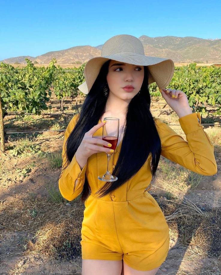 Sherlyn González es conocida por sus extravagantes publicaciones en las redes sociales.