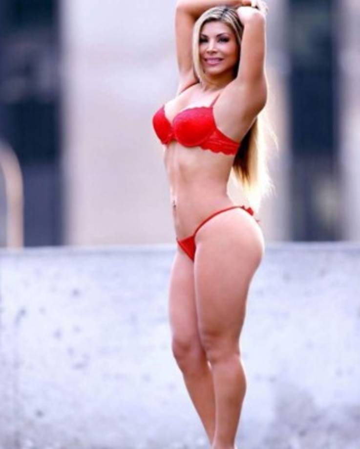 Días antes del trascendental partido entre Perú y Nueva Zelanda, la modelo hizo una promesa que encendió a la hinchada peruana y latinoamericana.