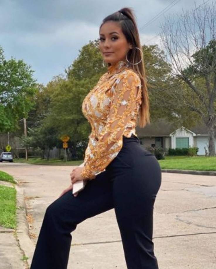 “Bueno yo sí estaba jugando a las adivinanzas, pero aun sabiendo yo nunca dije su nombre, pudiendo decirlo. Porque tampoco es mentira lo que pasó.', sentenció.