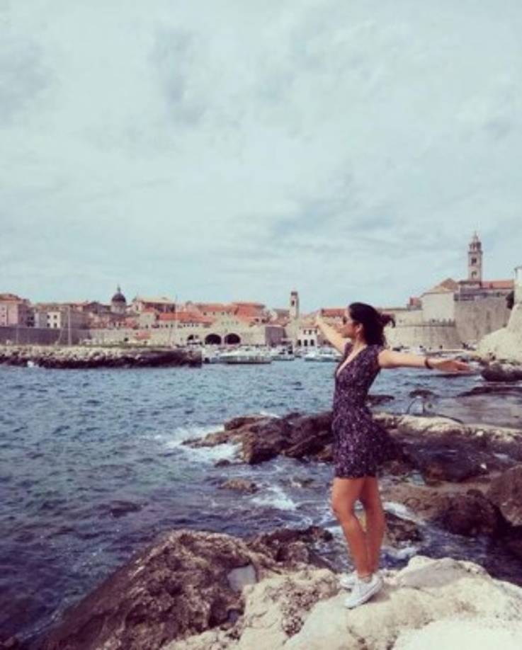 Luego de la expedición escribió en su cuenta de Instagram: 'Hemos aprendido mucho sobre la contaminación de la navegación y del plástico marino con los miembros de la tripulación de Exxpedition. Tomamos muestras de aire, agua y sedimentos para comprender mejor la cantidad de plástico que flota en nuestros océanos, su fuente y los contaminantes que el plástico absorbe'.