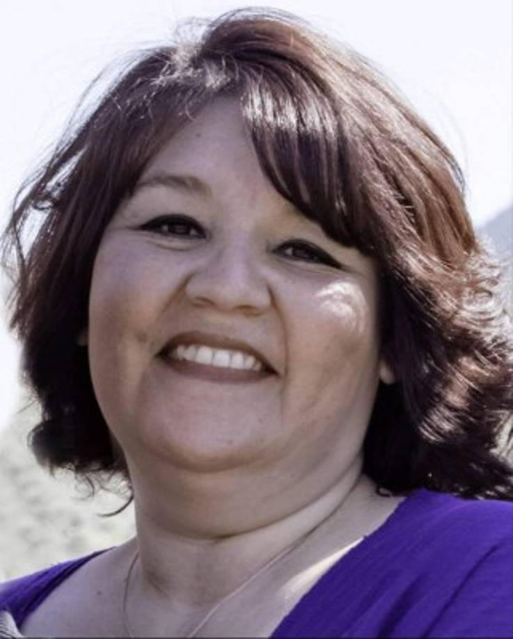 Lisa Romero, era secretaria de una escuela de secundaria.