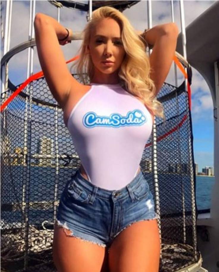 Molly Cavalli vivió los segundos más dramáticos de su vida y todo quedó registrado en video y fotos.