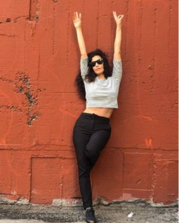 En el pantalla grande tiene más de 20 participaciones, pero su gran logro fue con su personaje de 'la Colombiana' en la adaptación que hizo Francisco Lombardi de la novela de Mario Vargas Llosa 'Pantaleón y las visitadoras' (2000) y que protagonizó junto a Salvador del Solar.