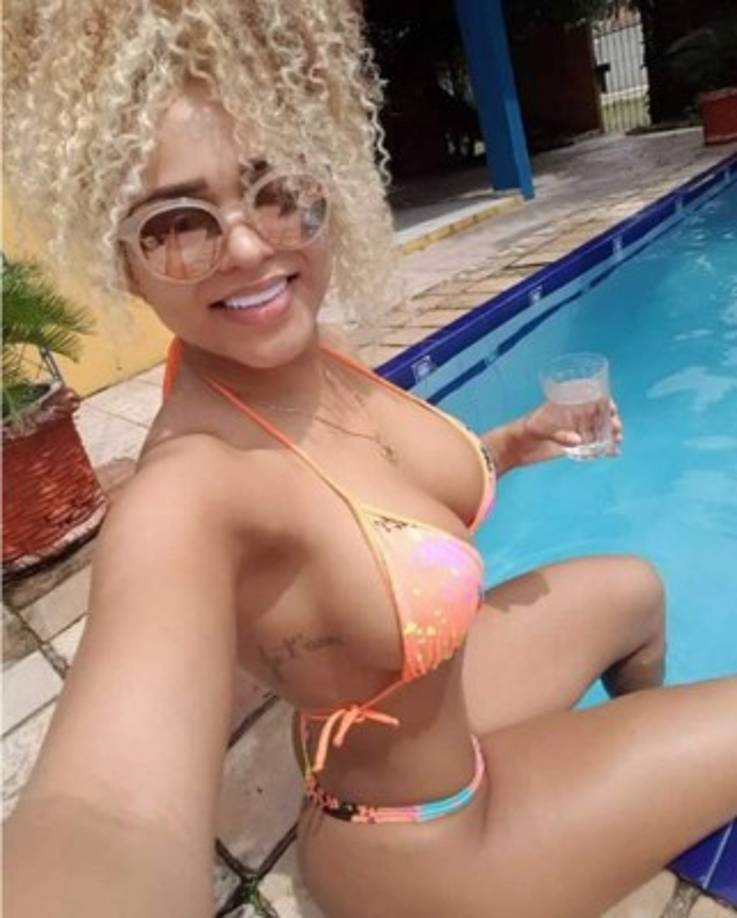 'Vivo junto a ti. Podemos descansar juntos', le sugirió Cristiano Ronaldo a Erika Canella.