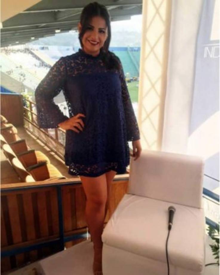 Samantha Velásquez y su sensual atuendo.